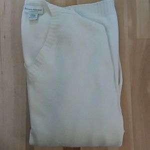 Banana republic cashmere sweater L